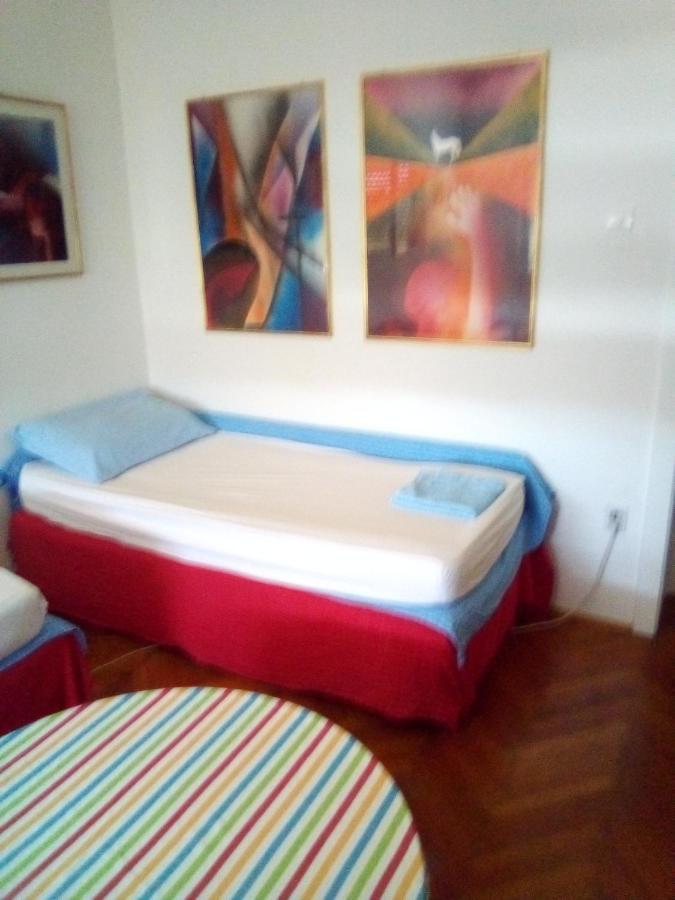 Riki Accommodation Split Buitenkant foto